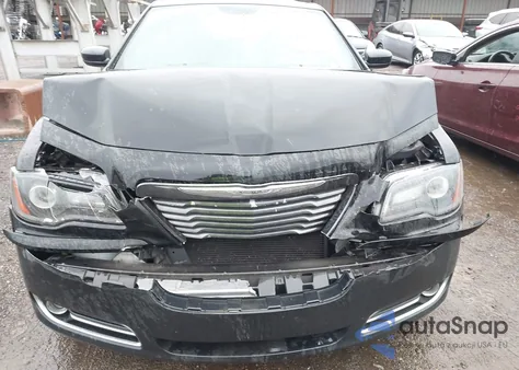 2014 Chrysler 300 300S из США, поврежденный, VIN 2C3CCAGG2EH383959